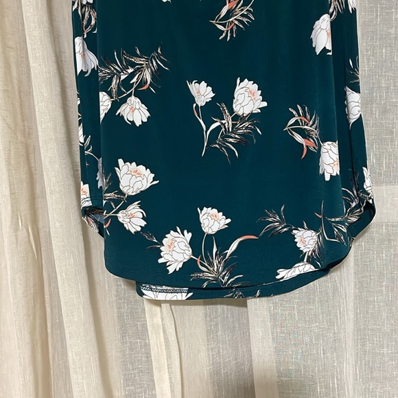 New without tags blouse - Picture 2 of 4